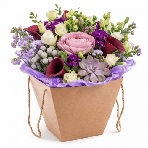 Цветы в коробке «Клео»